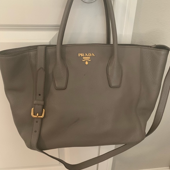 prada bag poshmark